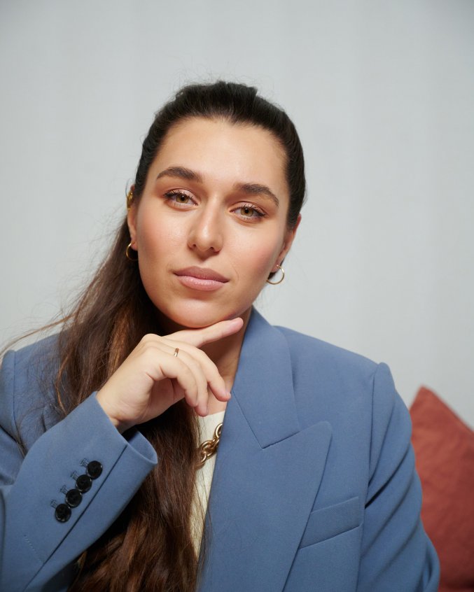 Маски носить не перестанем: 5 вариантов классных стрелок (сделать просто)